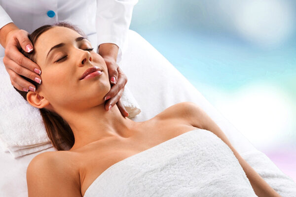 7 Reasons to get a monthly facial